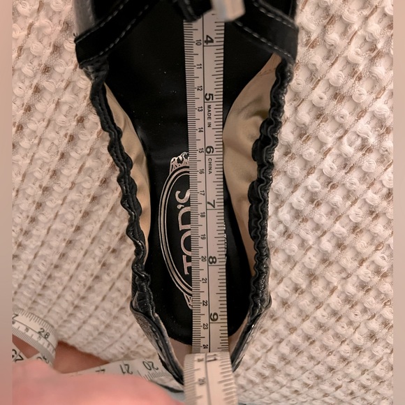 Brand New Tods Ballet Flats - Picture 4 of 6